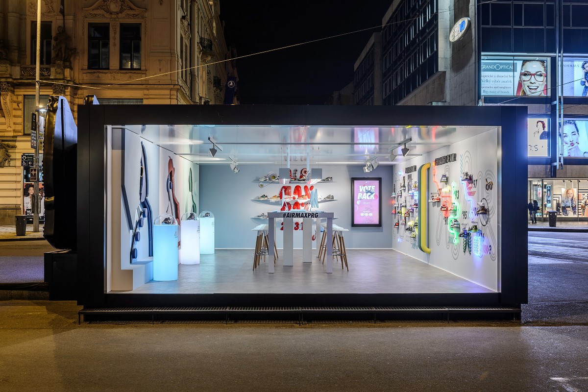 Nike Air Max Studio 2016